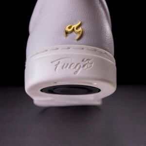 Fuego Low-top dance sneakers